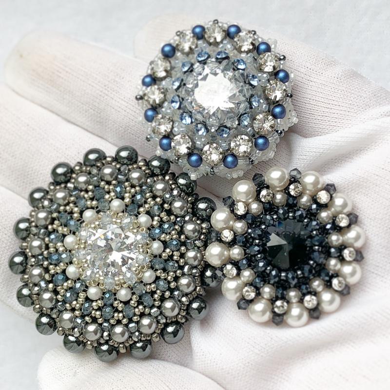 Очные мастер-классы по брошам duCharme.