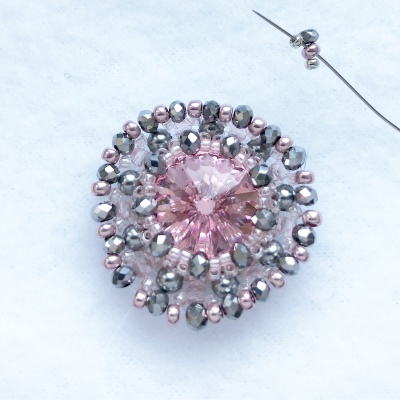 Мастер-класс duCharme по плетению броши Wind Melody